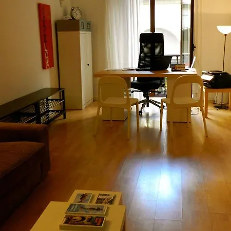 Happy Apartment