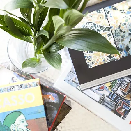 아파트 해피 아파트먼트 *